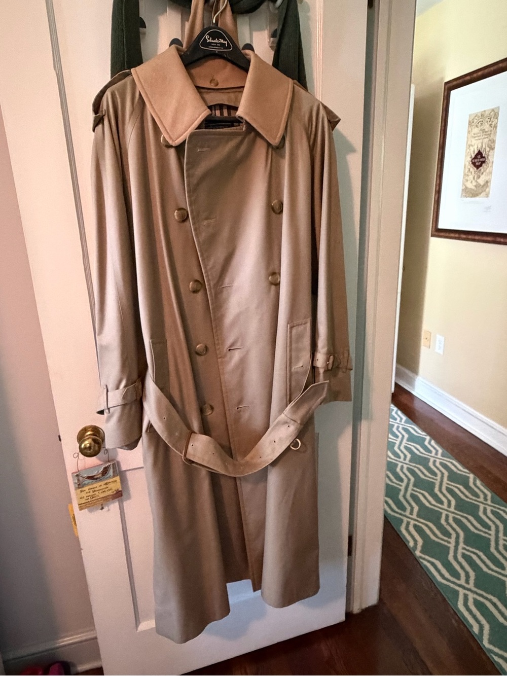 Vintage 1980s Burberry Beige Double-Breasted Trench Coat